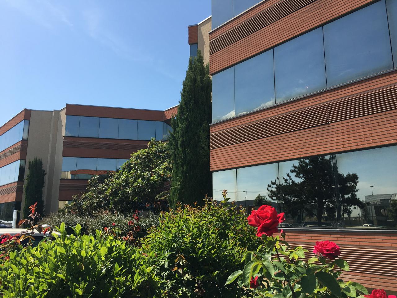 Bureau Blagnac 2092m² Location bureau Blagnac Haute-Garonne OLBUR2111996 0